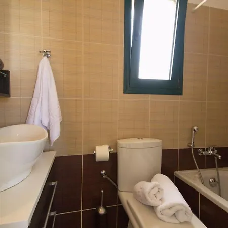Sleeps 4 Каравадос